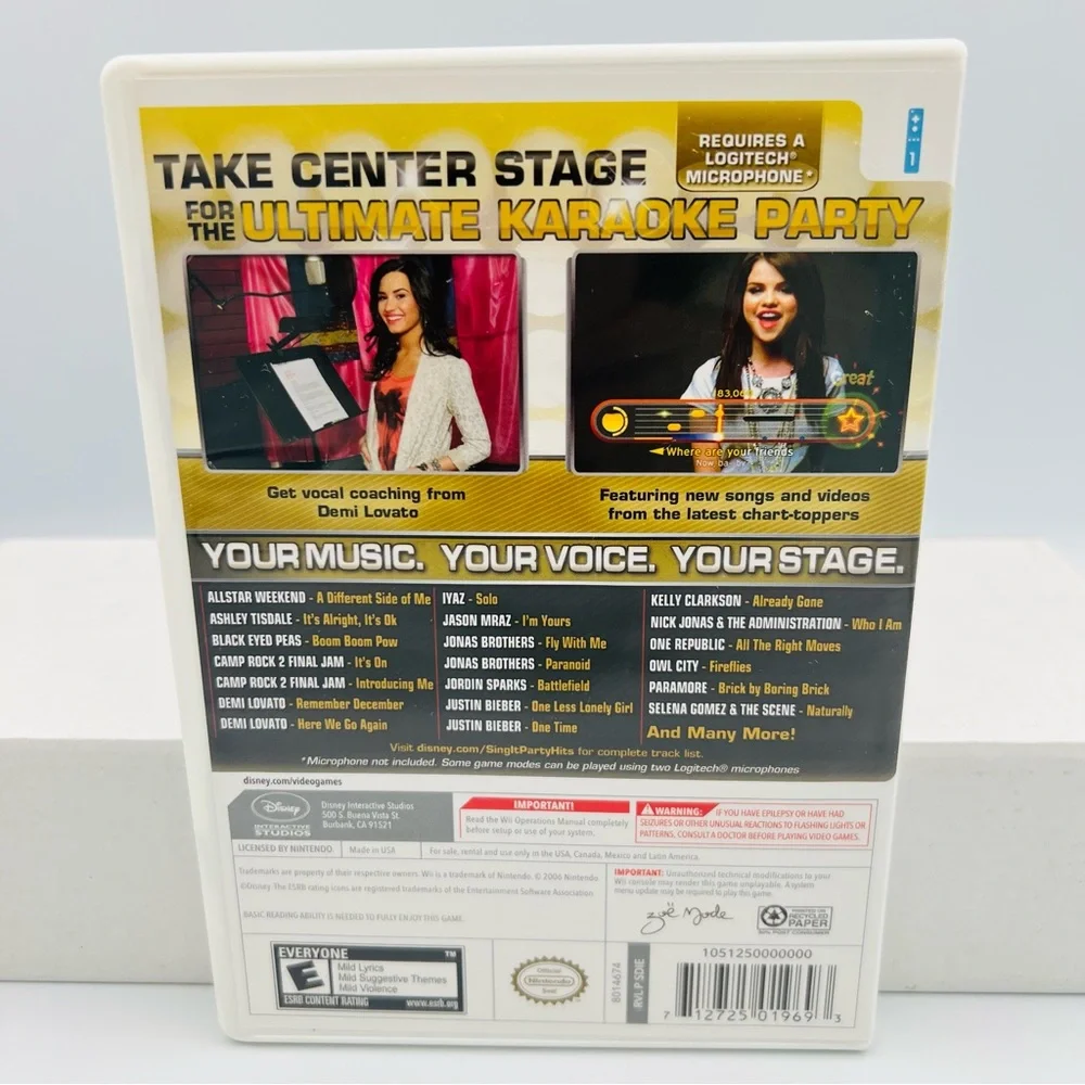 Disney Sing It: Party‎ Hits - Nintendo Wii Video Game